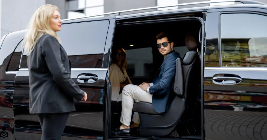 Minivans for Group Chauffeur Services 21 Minivans for Group Chauffeur Services:
