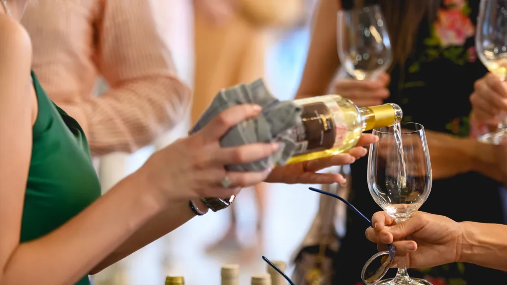 Niagara Icewine Festival: Celebrate Ontario’s Finest Icewine 2 Niagara Icewine Festival